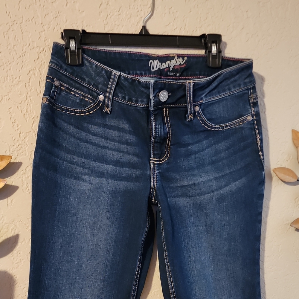Wrangler Women's Indigo Straight Leg Jeans